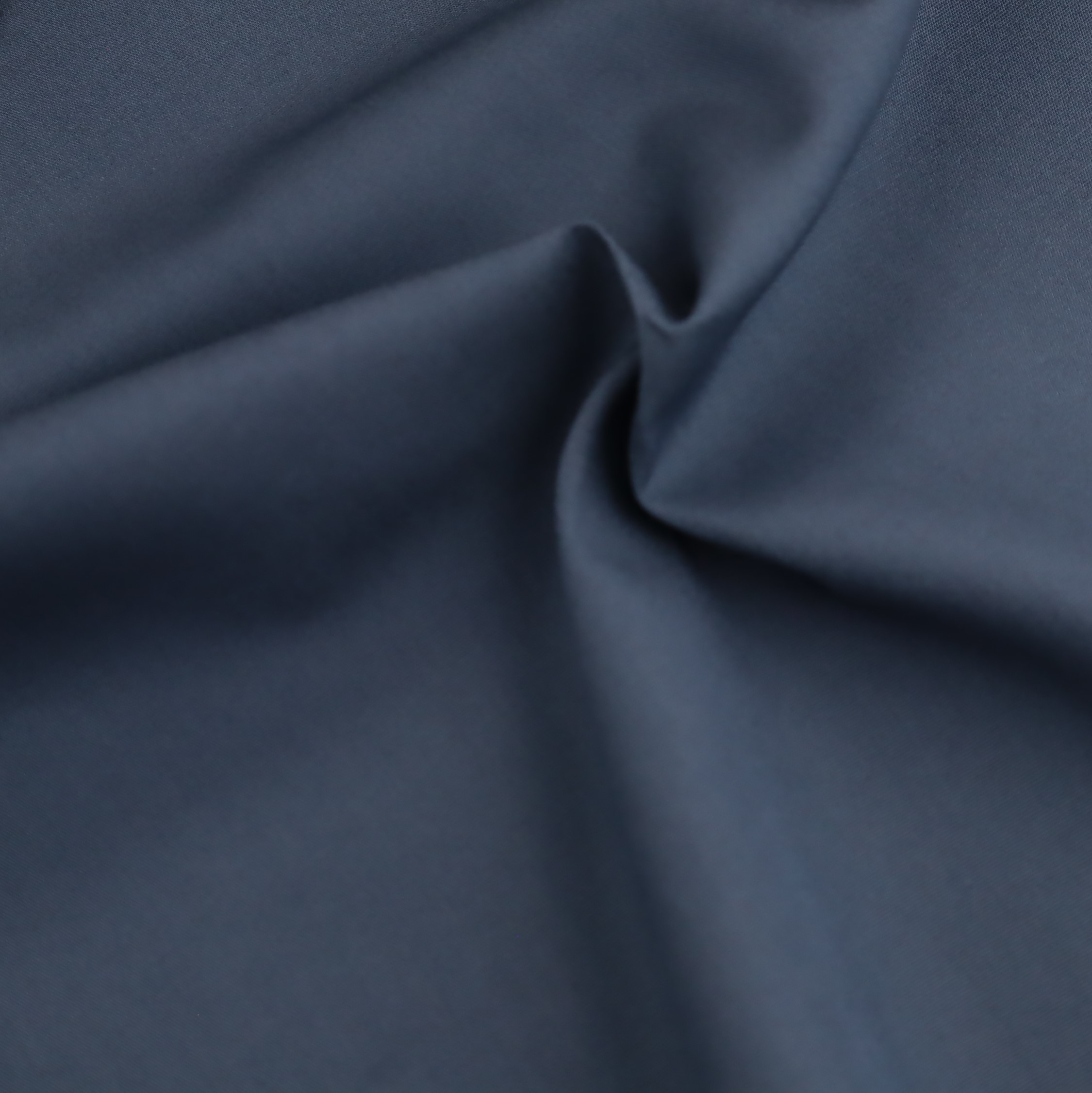 Cotton Poplin Dark Grey – Reynard Fabrics